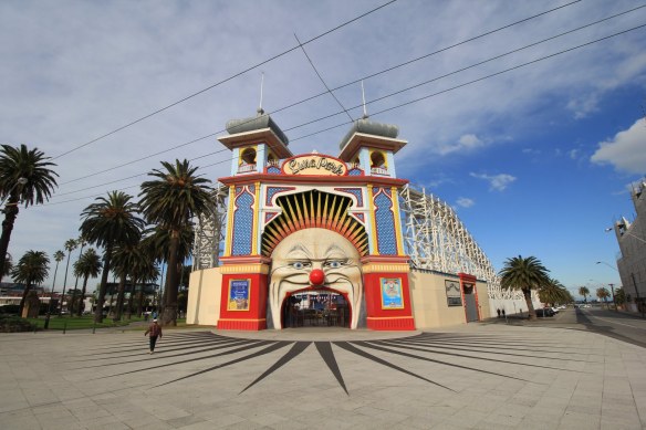 Luna Park, a St.Kilda. Tancat per hivern